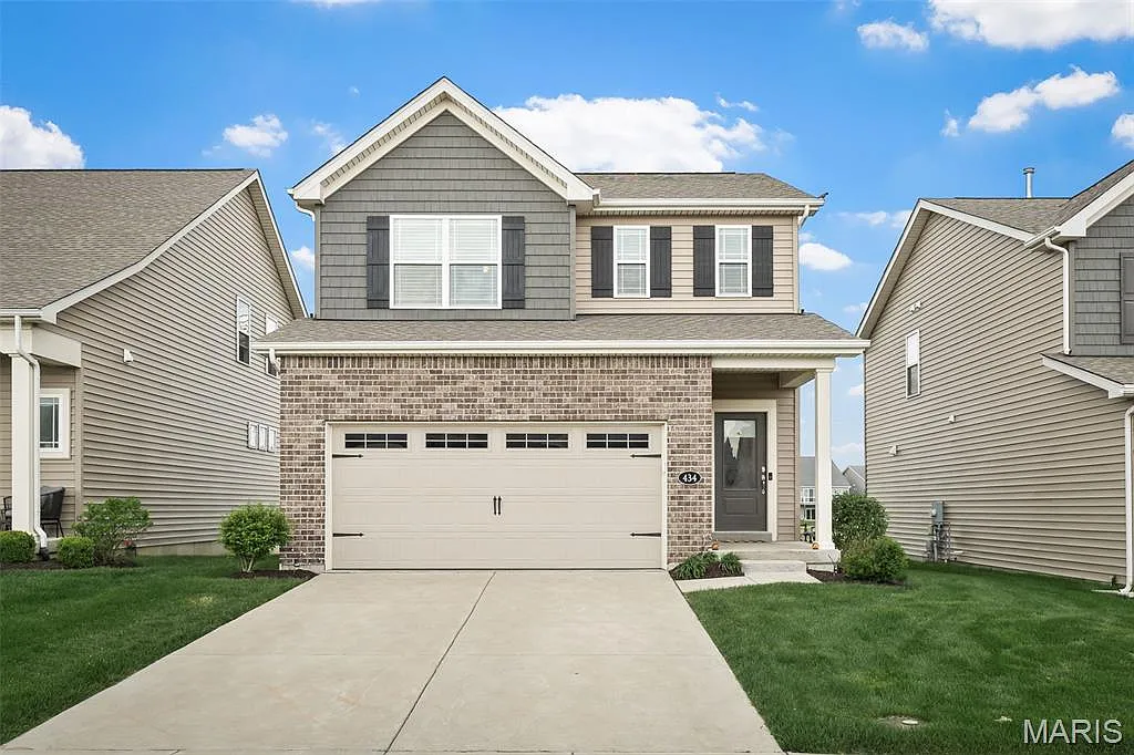 434 Copperfield Ct photo 1