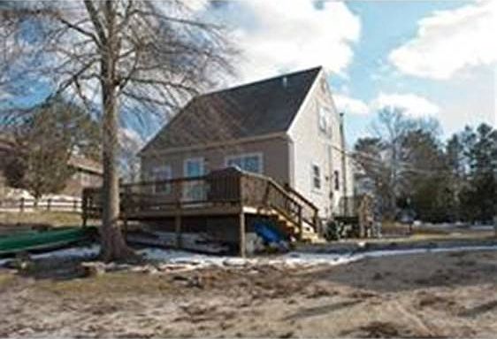 2nd image of 8 Marion St