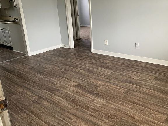 2nd image of 3301 Pinewood Ave #50