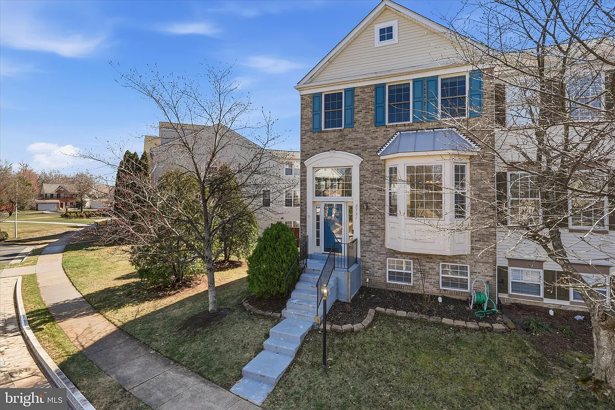 Building Photo - 8731 Farnham Way