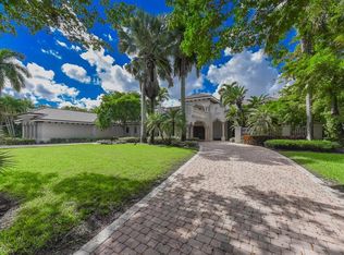 18105 Long Lake Dr, Boca Raton, FL 33496