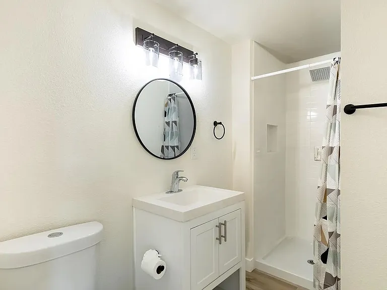 6563 Oasis Ave — Photo 12