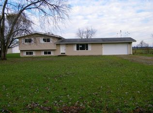 514 Hardacre Rd, Salem, IL 62881