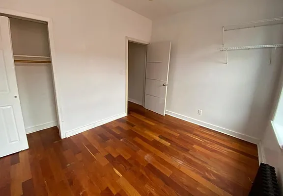 Rented by EXR | media 4