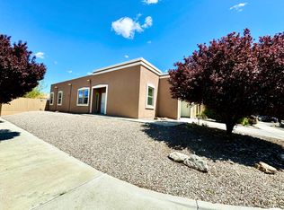5917 Monte Rosa St, Santa Fe, NM 87507