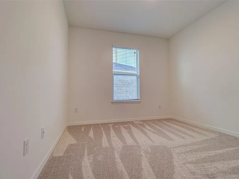 30708 Walker Cup Pl — Photo 19