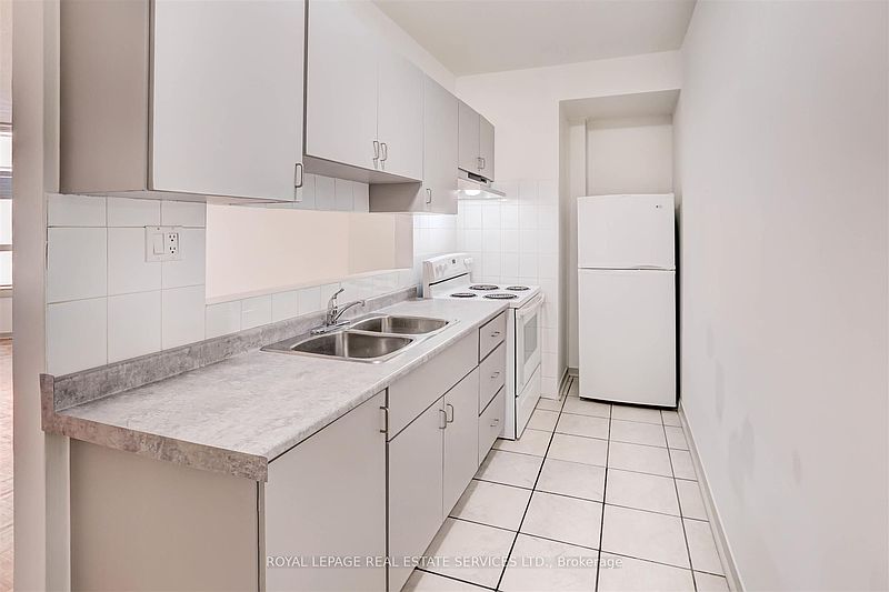 Toronto House for rent - 3 Bedrooms — photo 7