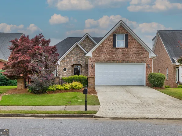 820 Windsor Place Cir, Grayson, GA 30017