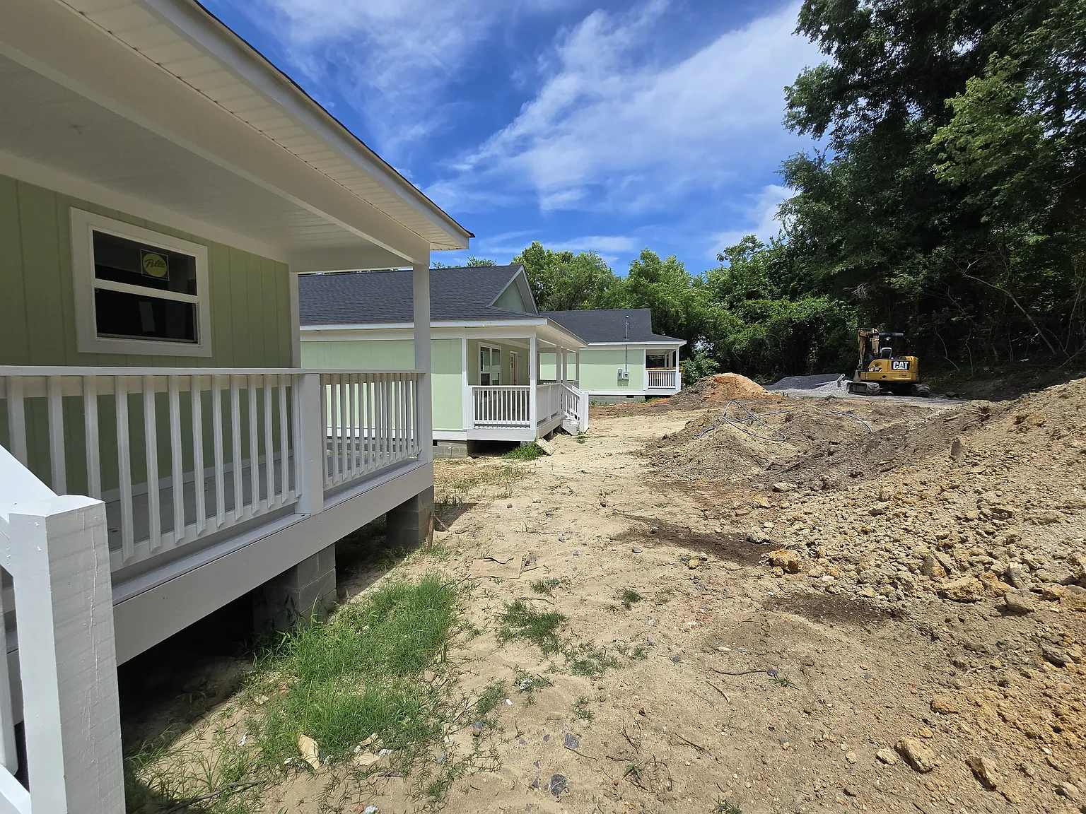 6 bed, 1850 sqft, $2,900 — Photo 2