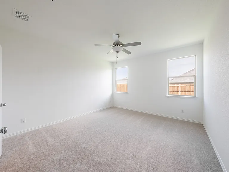 138 Jenkinson Dr — Photo 22