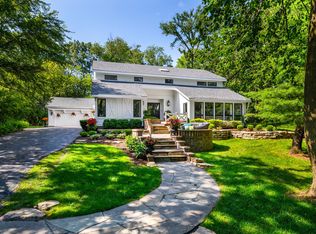 561 Clarissa Ct, Naperville, IL