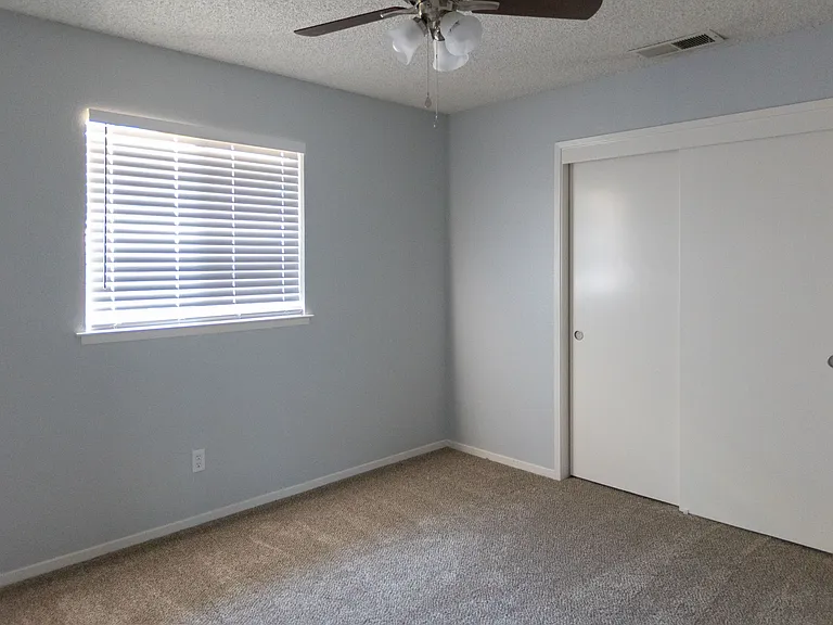 434 W Stuart Ave #2 — Photo 7