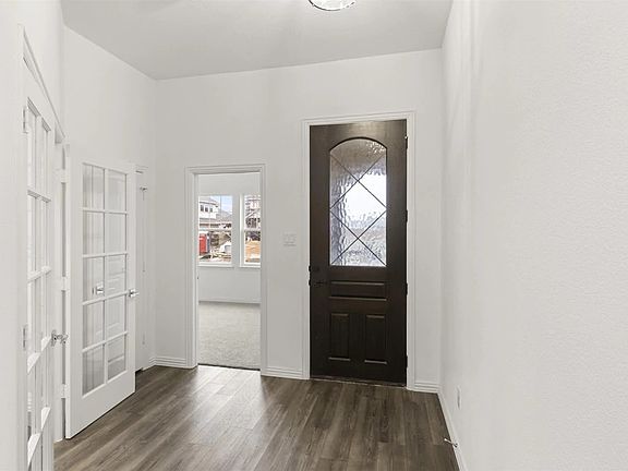 Coyote Meadows - Crockett Interior Image 3