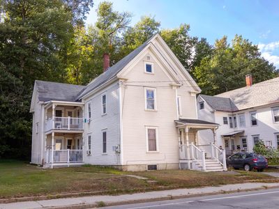 789 Railroad Street, St Johnsbury, VT, 05819