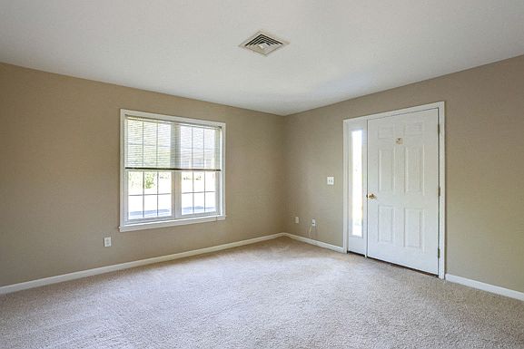 3 Bedroom Unit - Living Room