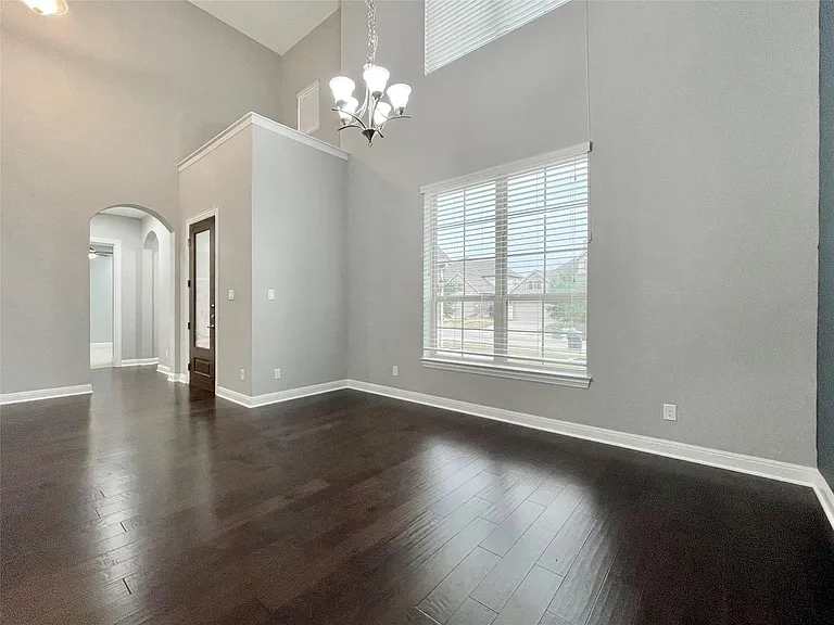 3809 Mineral Dr — Photo 11
