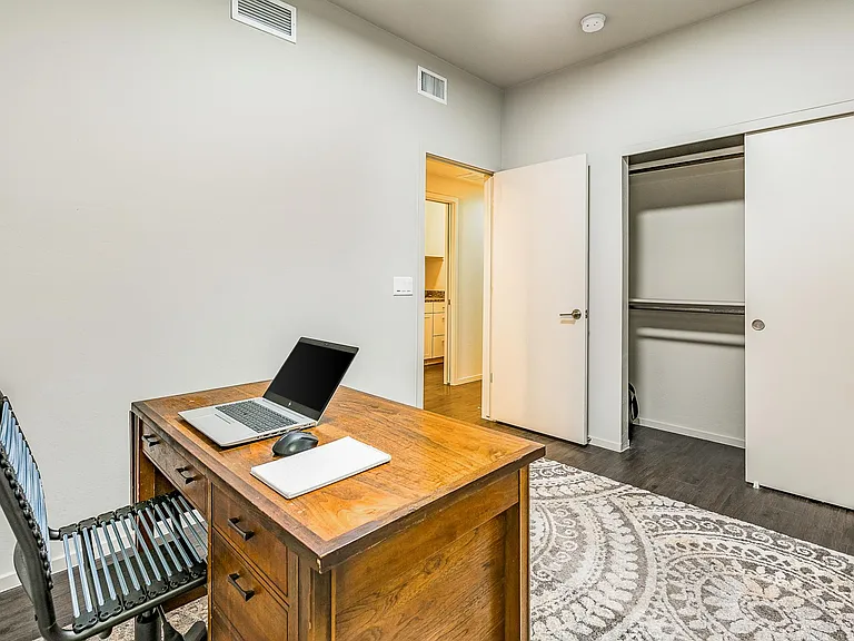 864 E Park Modern Dr — Photo 19