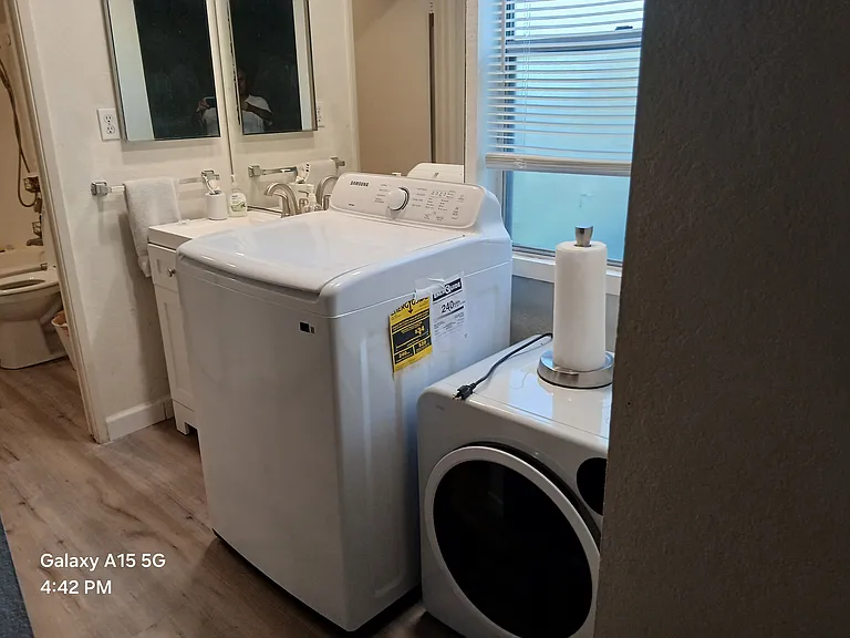 23732 Hillhurst Dr #67 — Photo 11