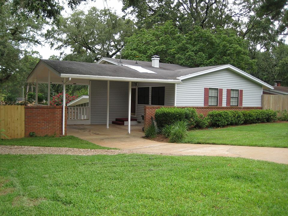 1st image of 911 Chestwood Ave