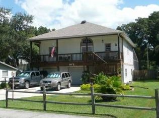 301 1/2 Shore Dr E, Oldsmar, FL 34677