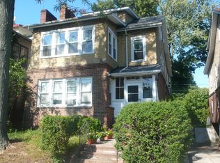 26 Walnut Pkwy #1, Montclair, NJ 07042