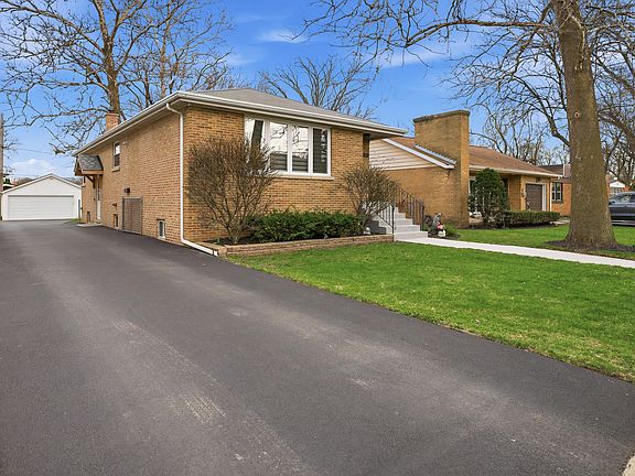5th image of 318 Hibbard Rd