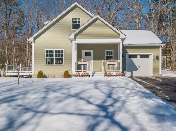 17 Youngs Lane #17, Freeport, ME 04032
