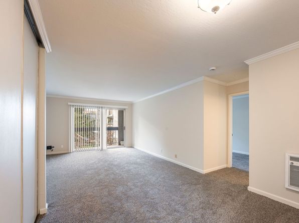 475 Weldon Ave #205