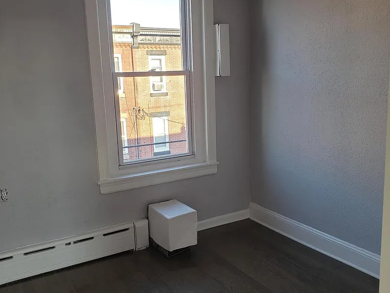 2208 S 15th St #3 — Photo 16