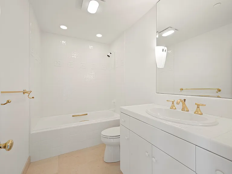 10 Warrens Way — Photo 31
