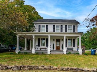 300 Blackpoint Rd, Branchburg, NJ 08853