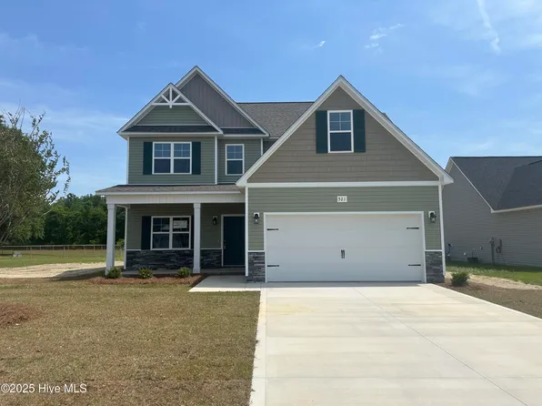 521 Orchard Creek Drive, Richlands, NC 28574