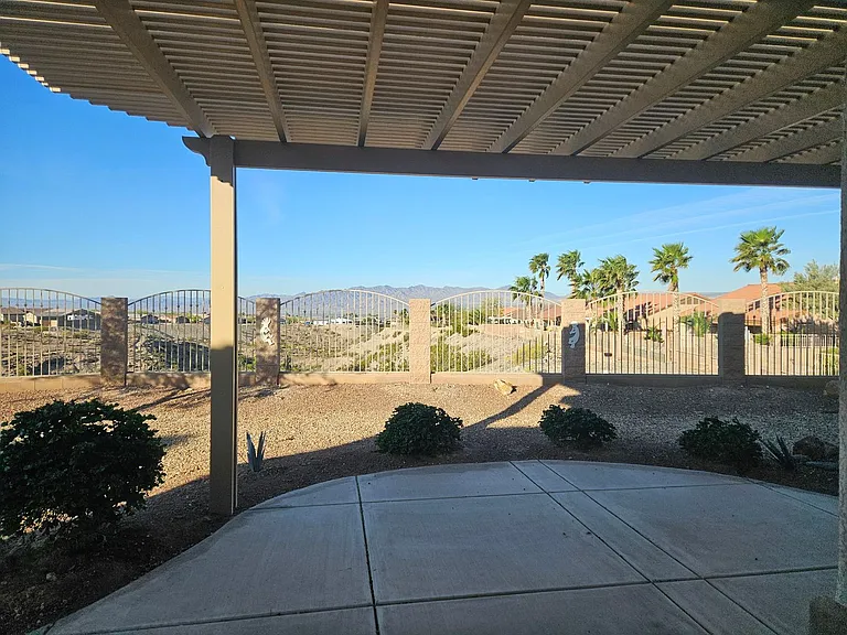 2694 Sanctuary Dr — Photo 24