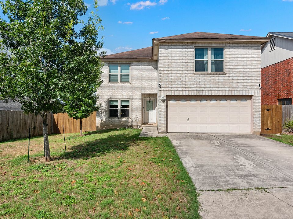 1st image of 15903 Dulce Creek Dr