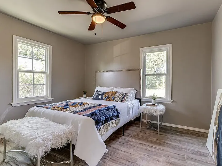2 bed, 800 sqft, $1,500 — Photo 1