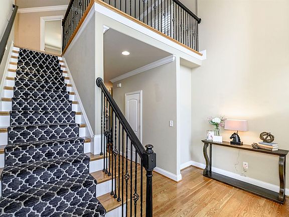 4th image of 3924 Palomar Cove Ln