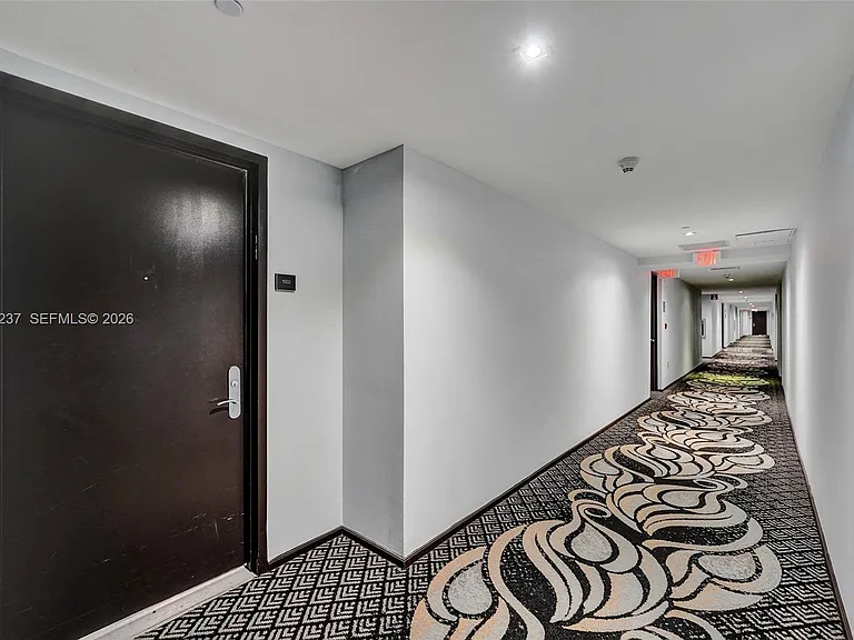 1830 S Ocean Dr #1502 — Photo 2