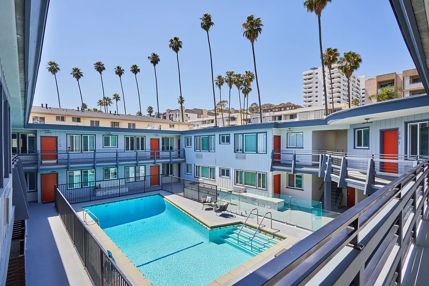 7451 Hollywood Blvd — Photo 3