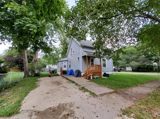 234 Rosedale Pl, Jackson, MI 49203