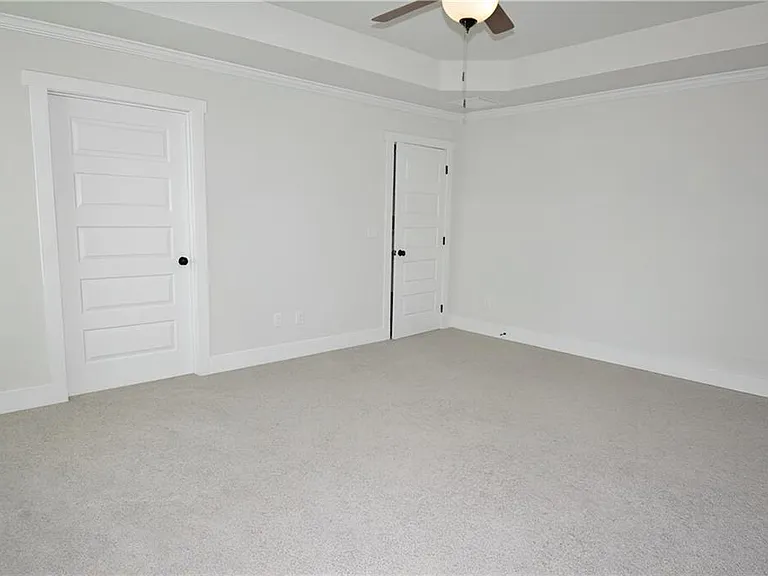 45 Haddington Ct — Photo 16