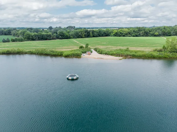 Lake Lot 2-E-700, Downs, IL 61736