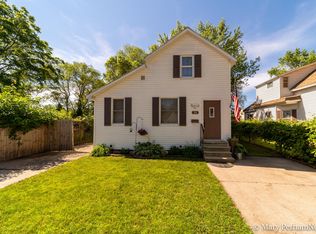 180 E 18th St, Holland, MI 49423