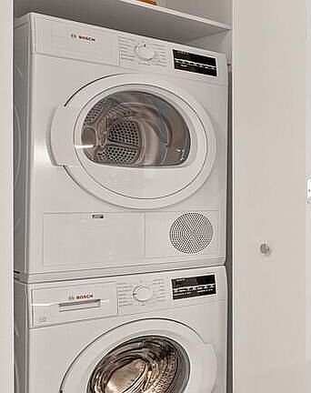 5th image of 70 W 37th St #2312B