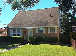 4032 Sanford St, Metairie, LA 70002