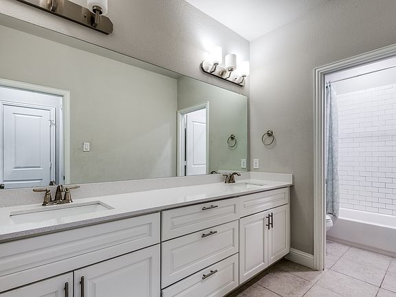 2nd image of 9456 Kavik St