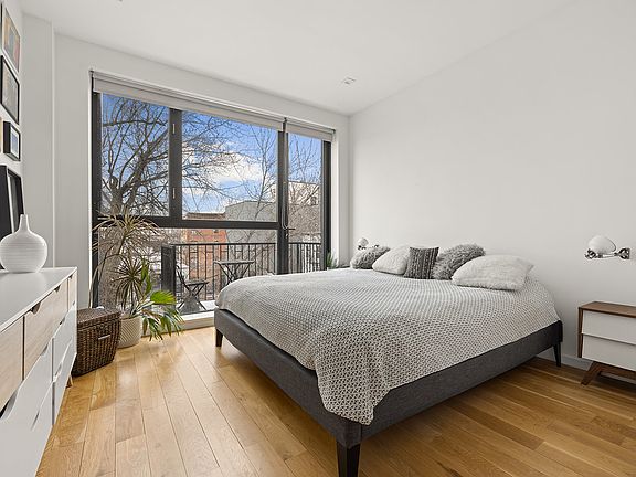 5th image of 1143 Lafayette Ave #4C