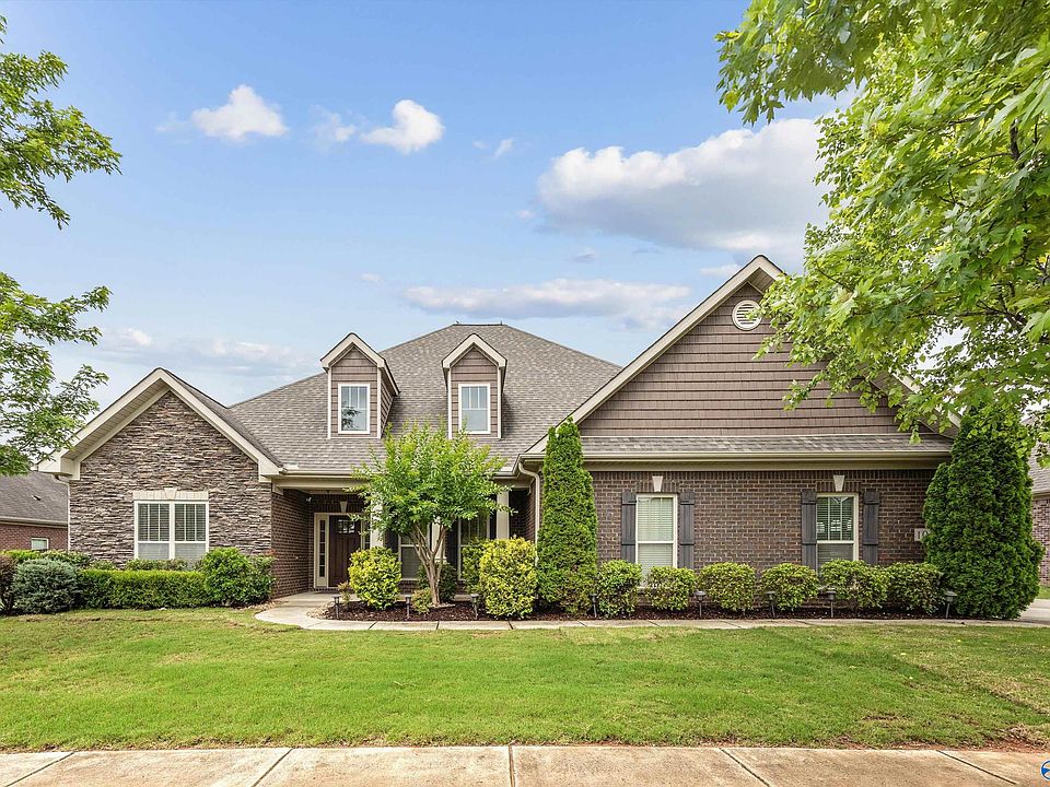 1st image of 103 Legend Mill Cir