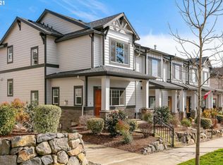 29098 SW Costa Cir W, Wilsonville, OR 97070