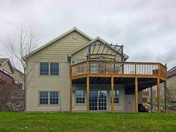 2nd image of 2899 E Crown Dr