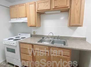 303 E Cortland St UNIT 3, Avon, IL 61415
